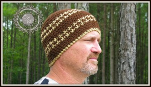Free Houndstooth hat beanie pattern by ELK Studio